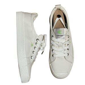 Cariuma shoes womens 8 Canvas Sneakers Off White Classic Minimalist Capsule